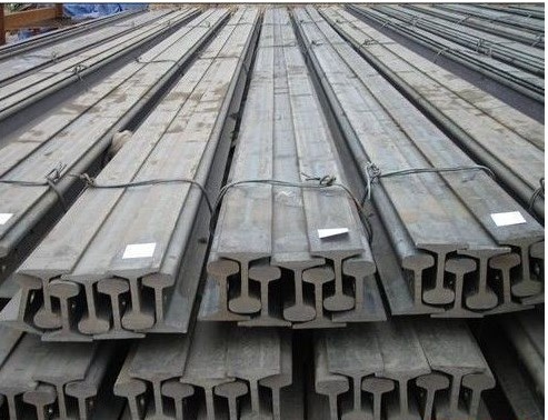 औद्योगिक 30 टी डबल गर्डर ओवरहेड क्रेन उपकरण 15 एम / मिन लिफ्टिंग 5