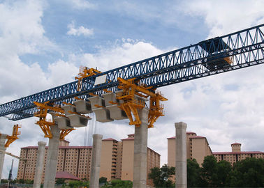 राजमार्ग पुल निर्माण के लिए जंग रोकथाम लांचर क्रेन 200 टन