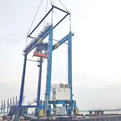 लचीला आंदोलन के साथ रबड़ टायर शिपिंग कंटेनर गैन्ट्री क्रेन 50ton